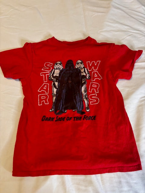 #210 Boy T-Shirts Star Wars Bundle of 2 shirts Size Small