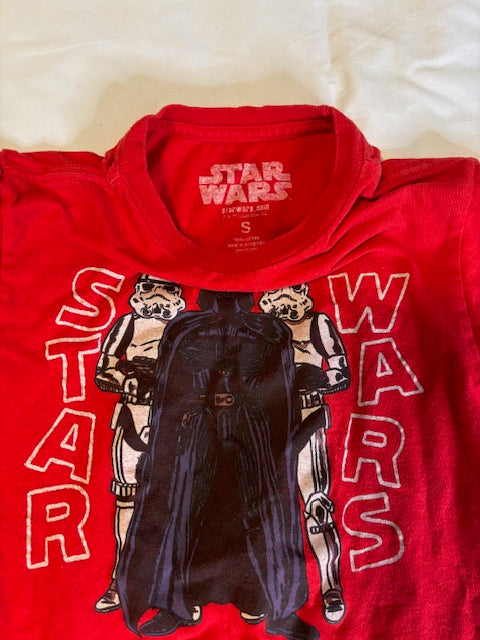 #210 Boy T-Shirts Star Wars Bundle of 2 shirts Size Small