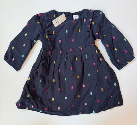 #41 |  2T NWT Baby Gap Dress with embroidery, girls