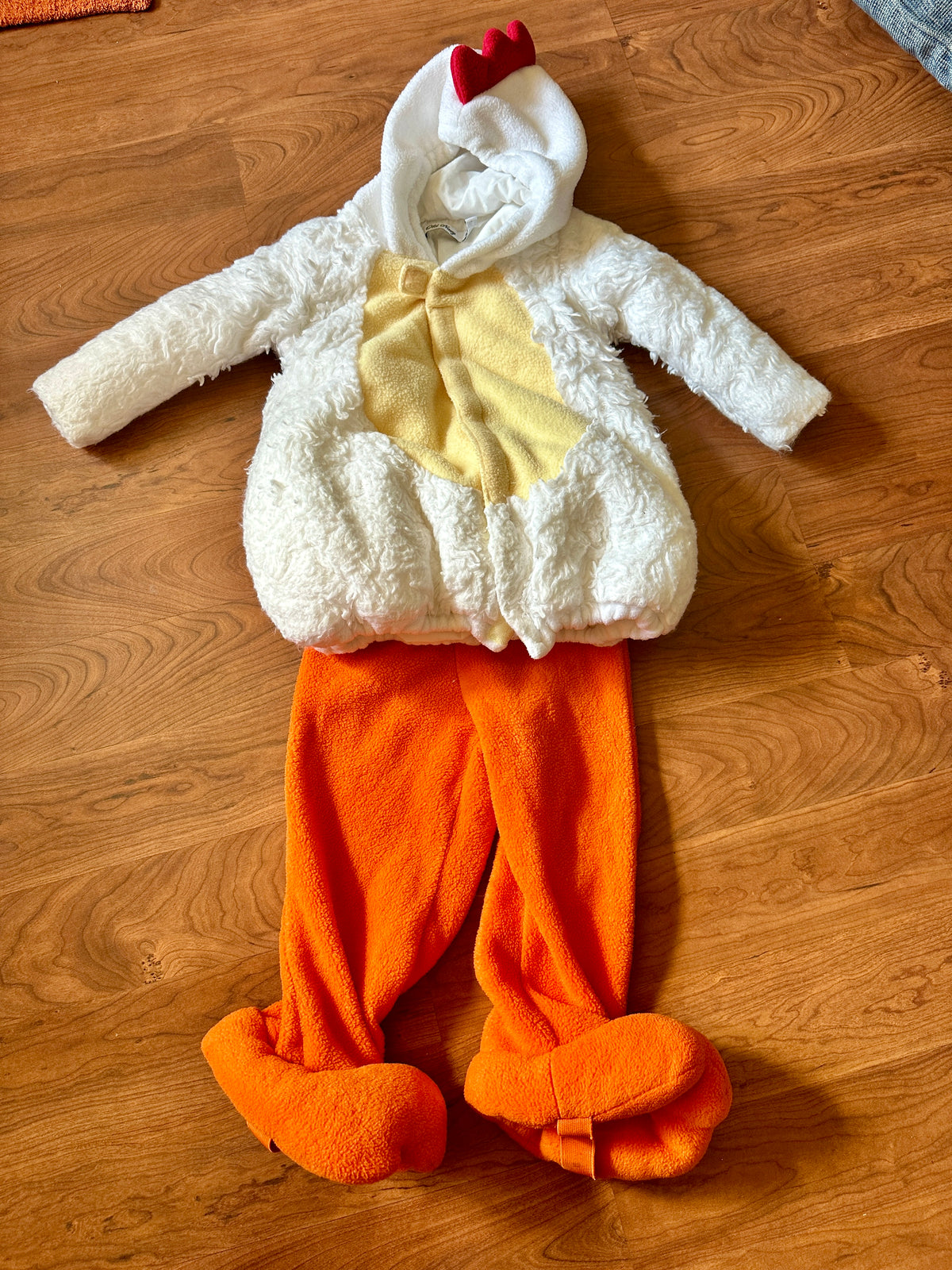 #48 Chicken Costume 2-3