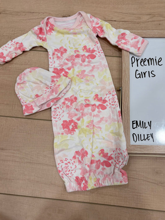 #37 NWOT Preemie Girls Burt's Bees Baby Sleep Gown with Elastic End and Matching Hat