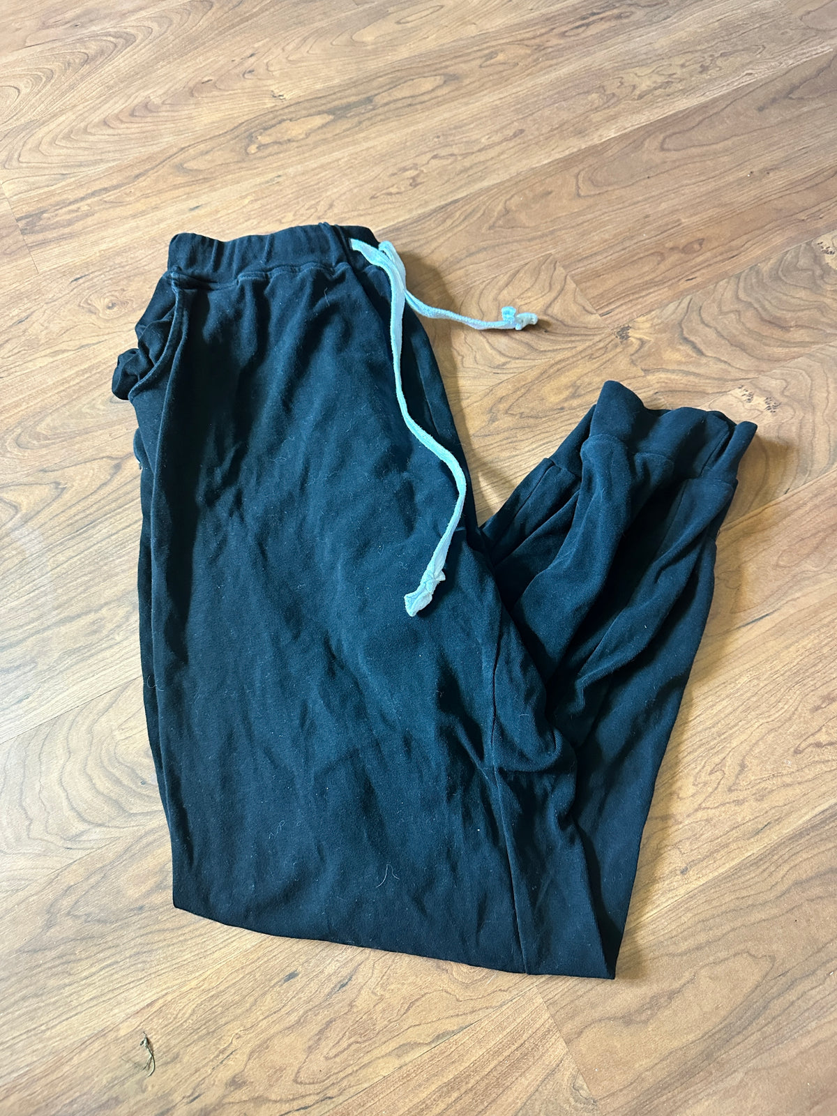 #48 Little Bipsy Women’s Black Joggers size XXL
