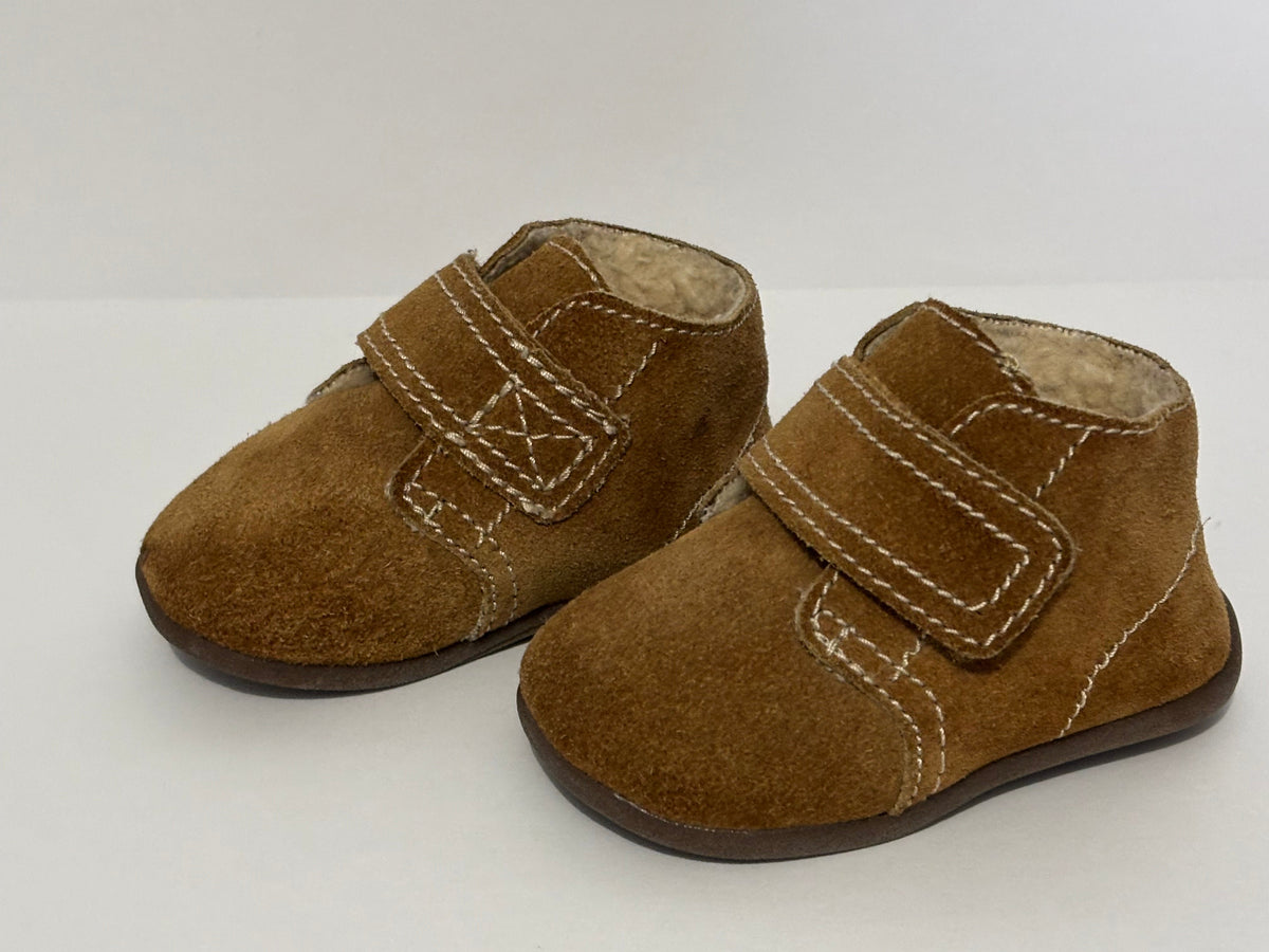 #132 -  OshKosh: Boy's Fleece-lined Baby Bootie - Size 3