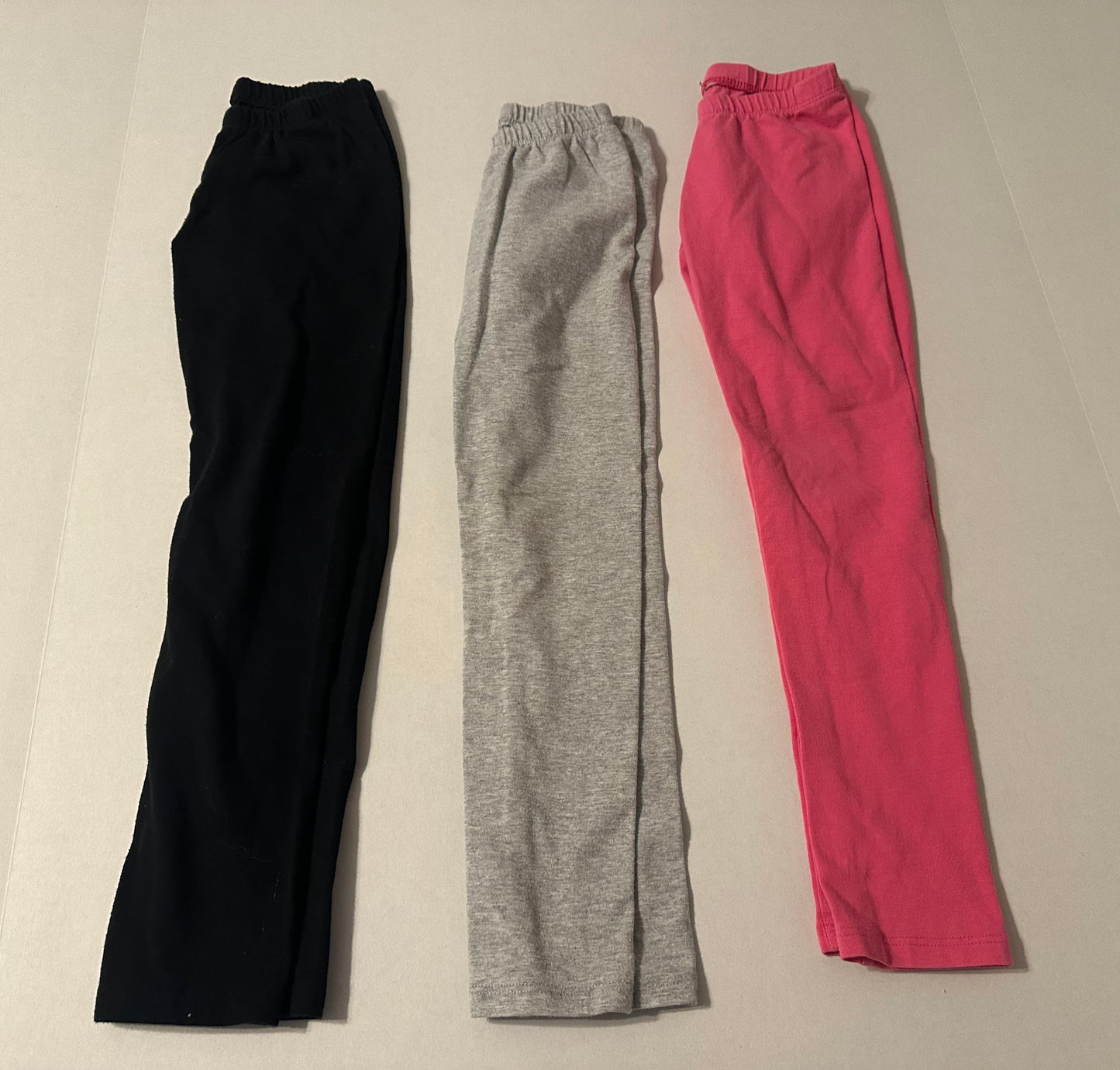 #160 Girls 5T Cat and Jack 3 pairs of leggings