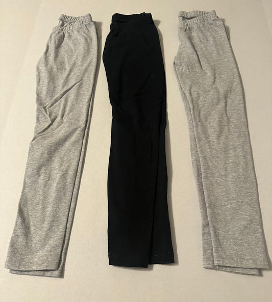 #160 Girls 5T Cat and Jack 3 pairs of leggings