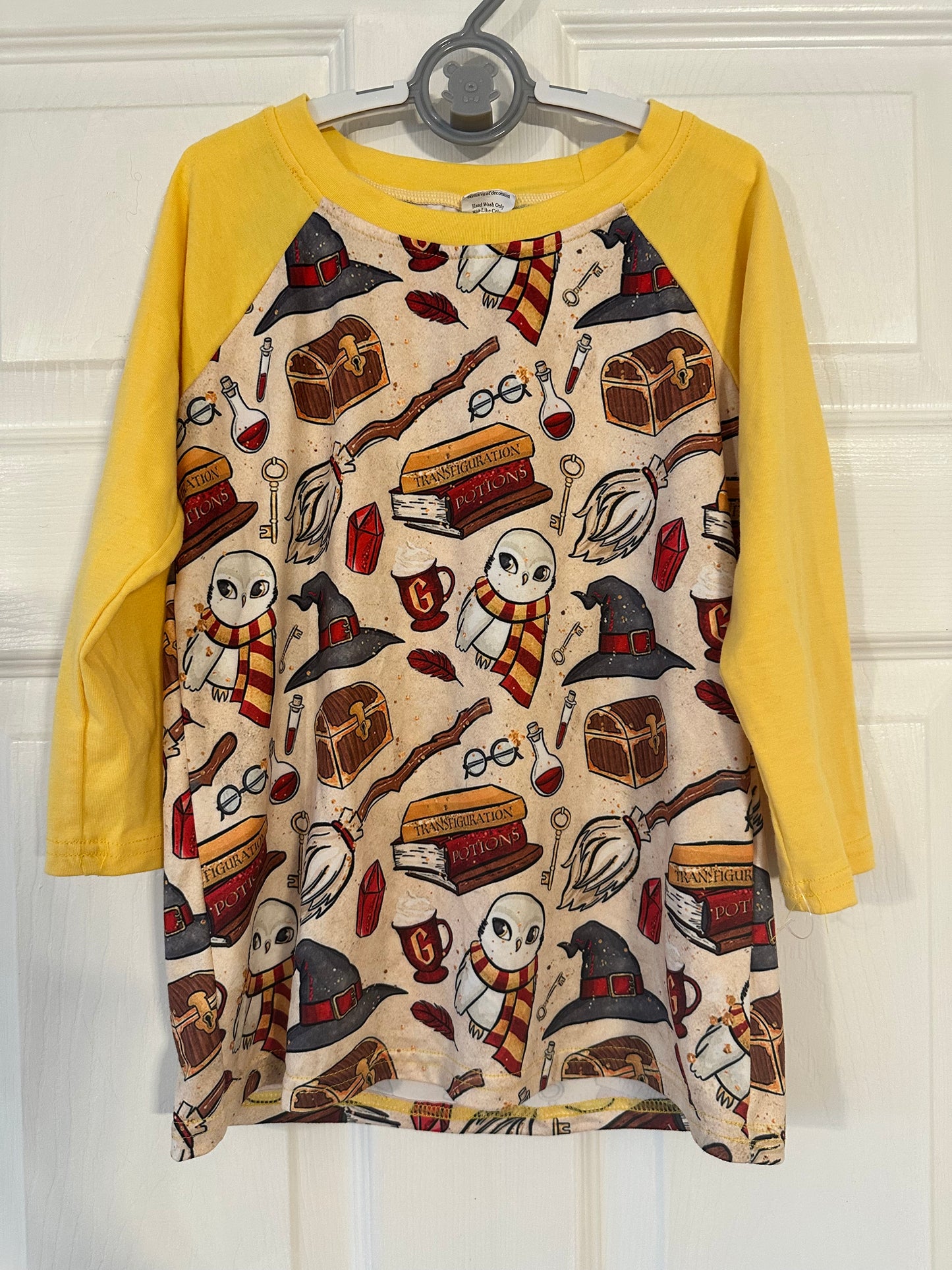 #169 Boy's Size 6-7 Harry Potter Shirt- NWOT
