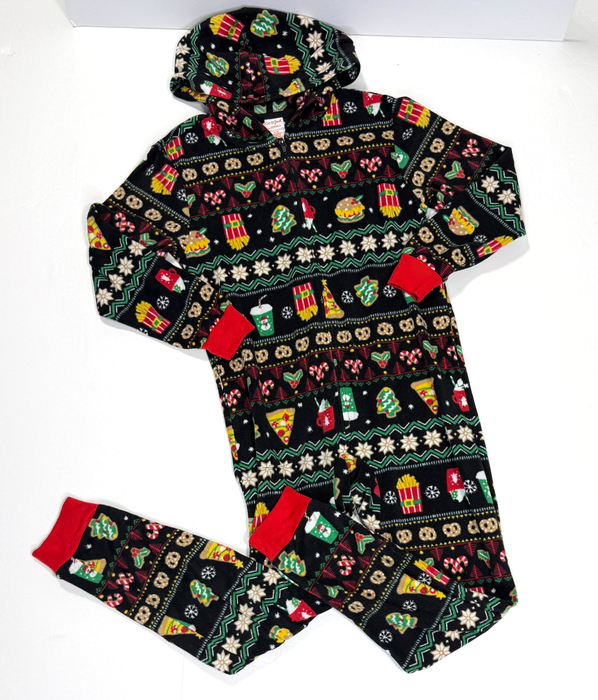155 Boys Cat and Jack Size M Holiday Food Onsie Pajama EUC