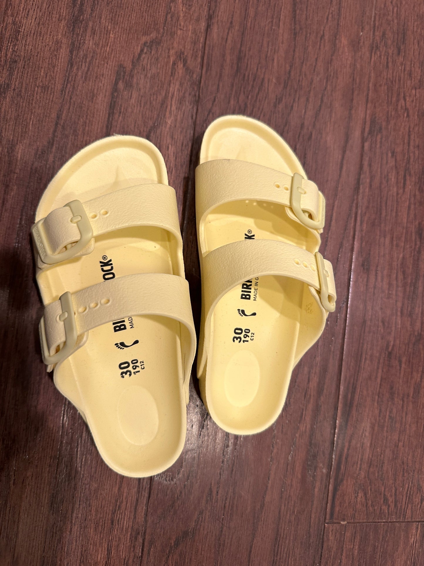 #218 NWT Sz 30 Birkenstock Yellow
