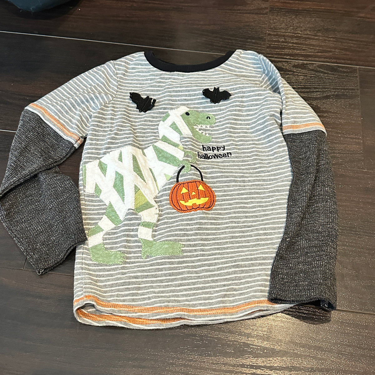 #48 Mudpie Halloween Shirt 4t