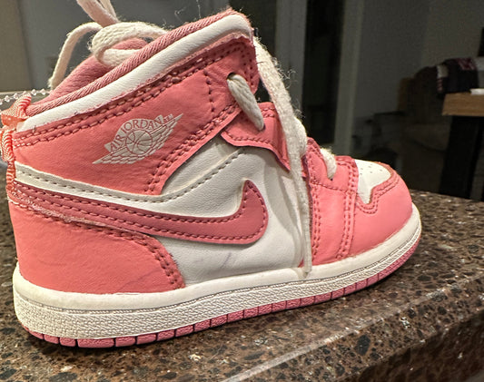 #218 Nike Jordan’s sz 8c