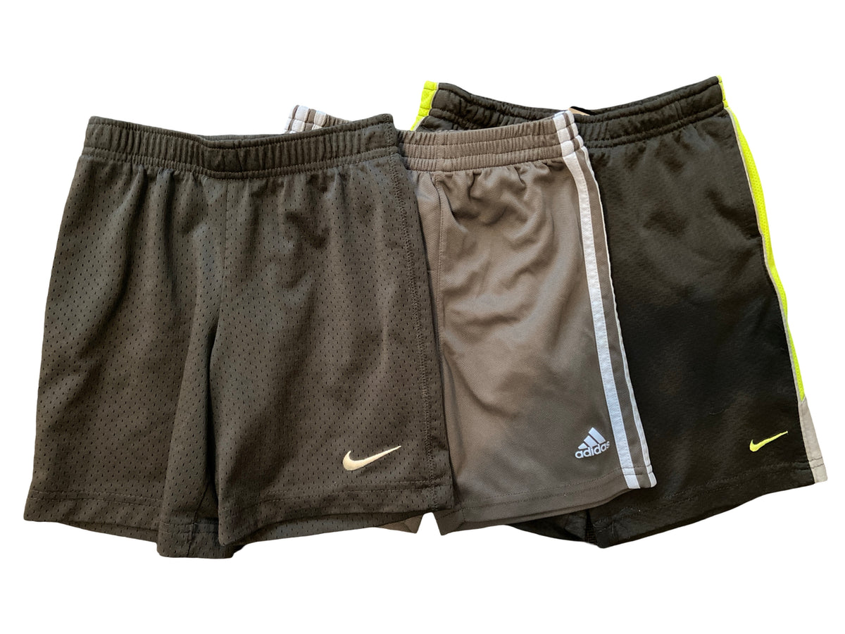 #33 Bundle of Nike Adidas Athletic Shorts Boys 6-7
