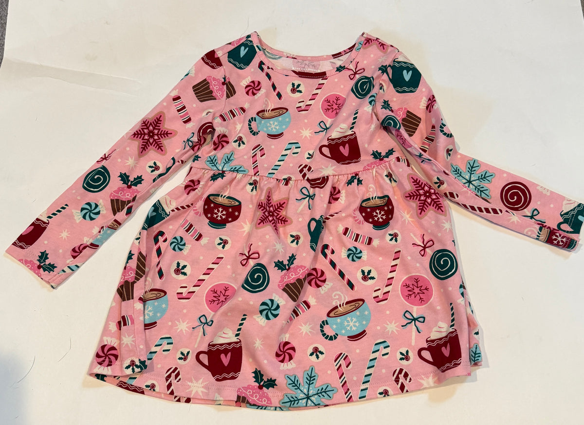 #170 Children’s Place hot cocoa and candy cane dress girls 2t