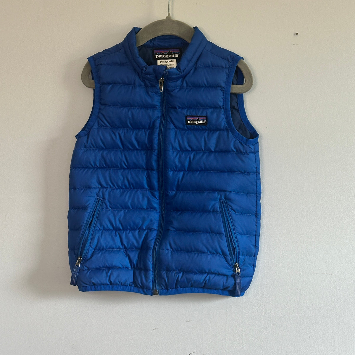 #48 Patagonia Blue Puffy Vest Boys 4T