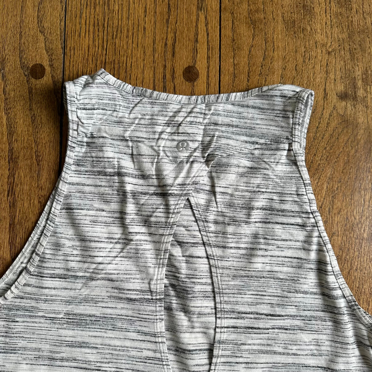 #113	GUC Women's Lululemon Spacedye Open Up Tank Top, size 6