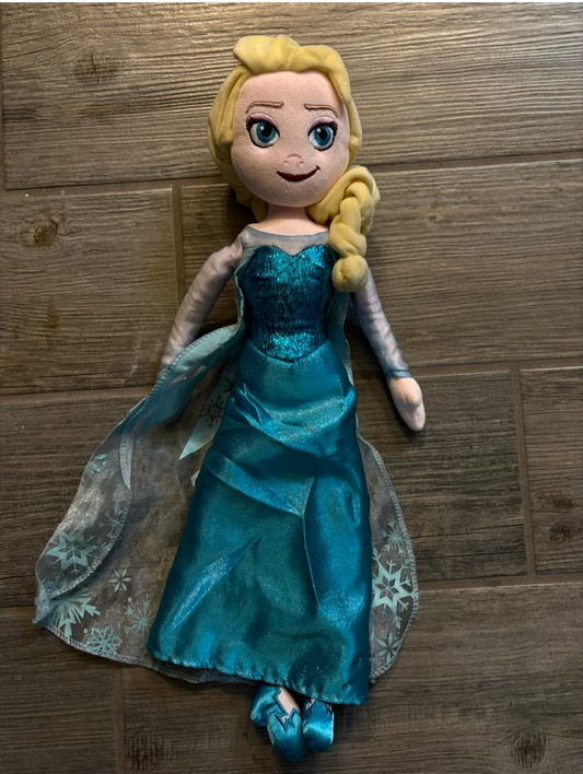 #112 plush Elsa