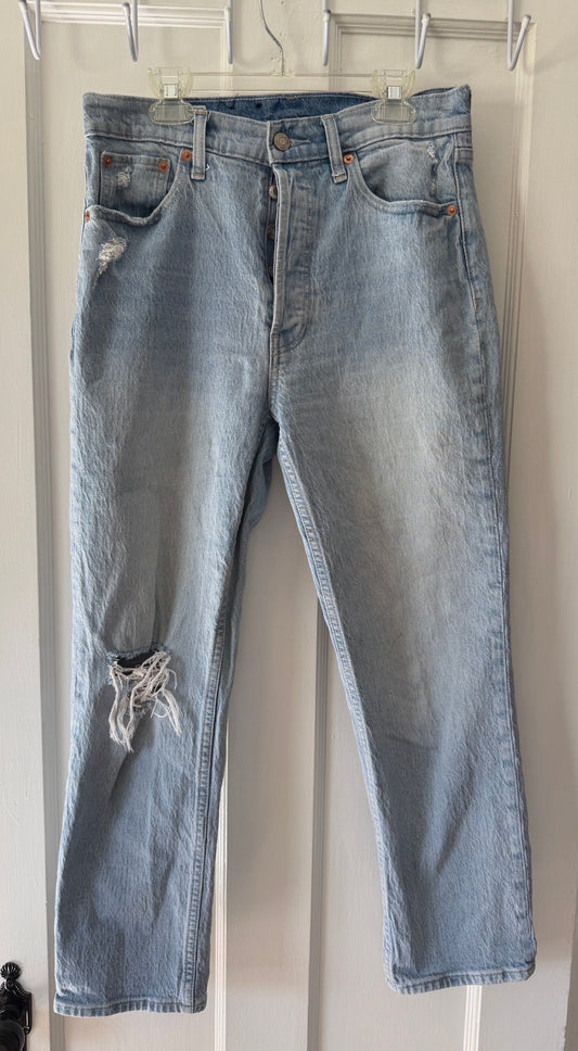 Seller #8 REDUCED women’s gap jeans size 28