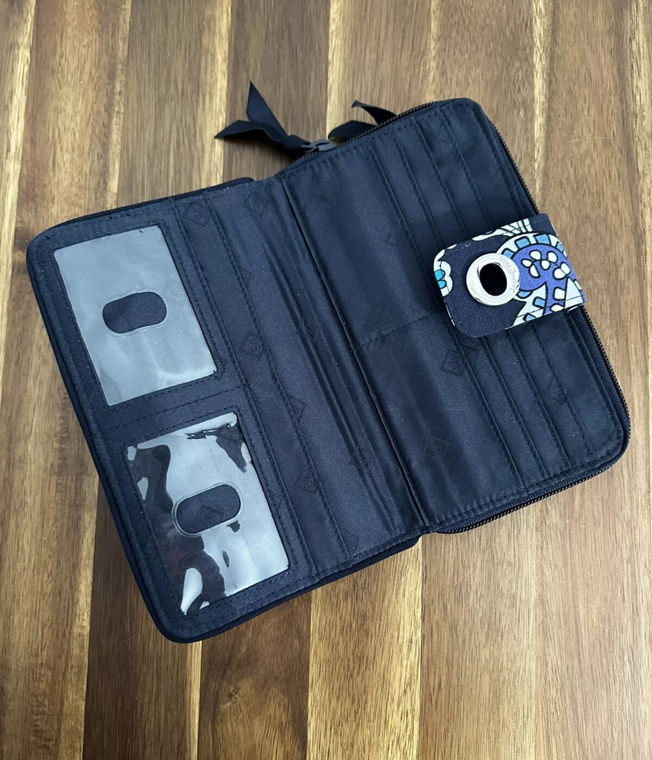 #111 VERA BRADLEY Iconic RFID Turnlock Zip Around Wallet - Deep Night Paisley - NWT