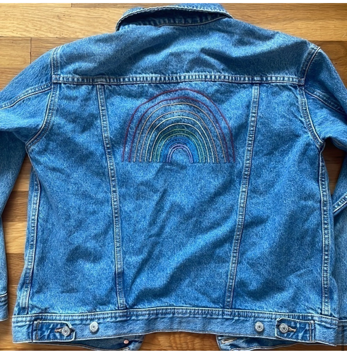 #116 Old Navy Jean Jacket Womens Small Boyfriend Fit Rainbow Embroidered