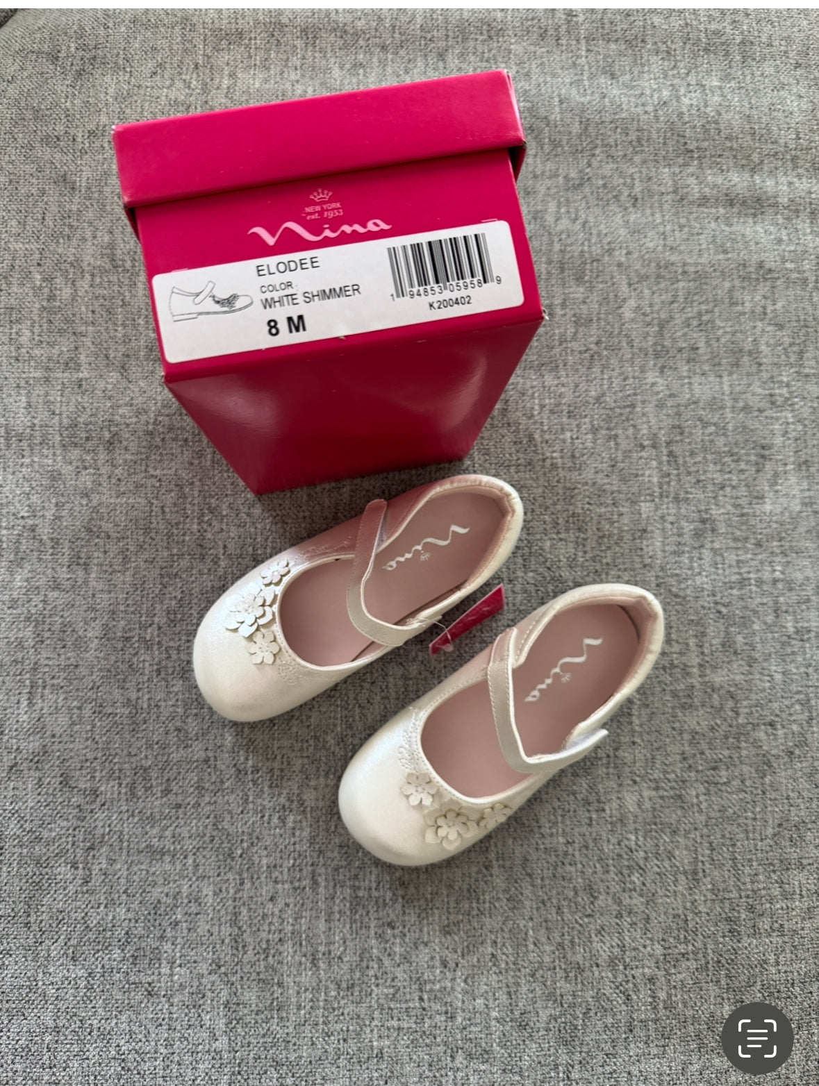 REDUCED # 92 girls NEW size 8 Nina white flower dress shoes