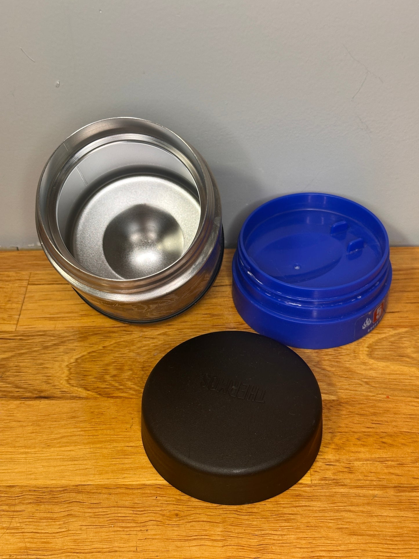 #94 Thermos Funtainer Jurassic Park - missing spoon