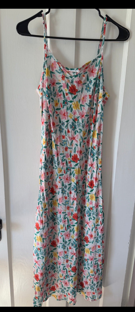 Seller #8 REDUCED floral slip dress size medium