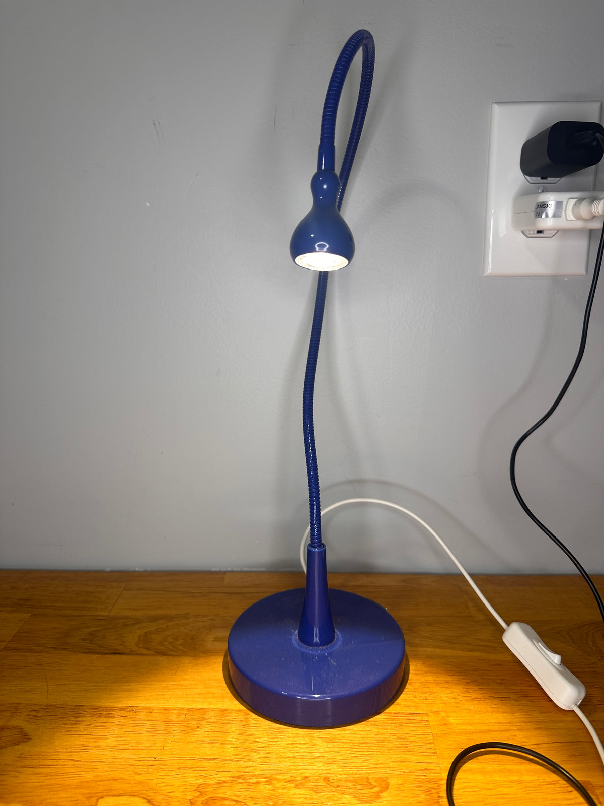 #163 Blue LED Desk Lamp