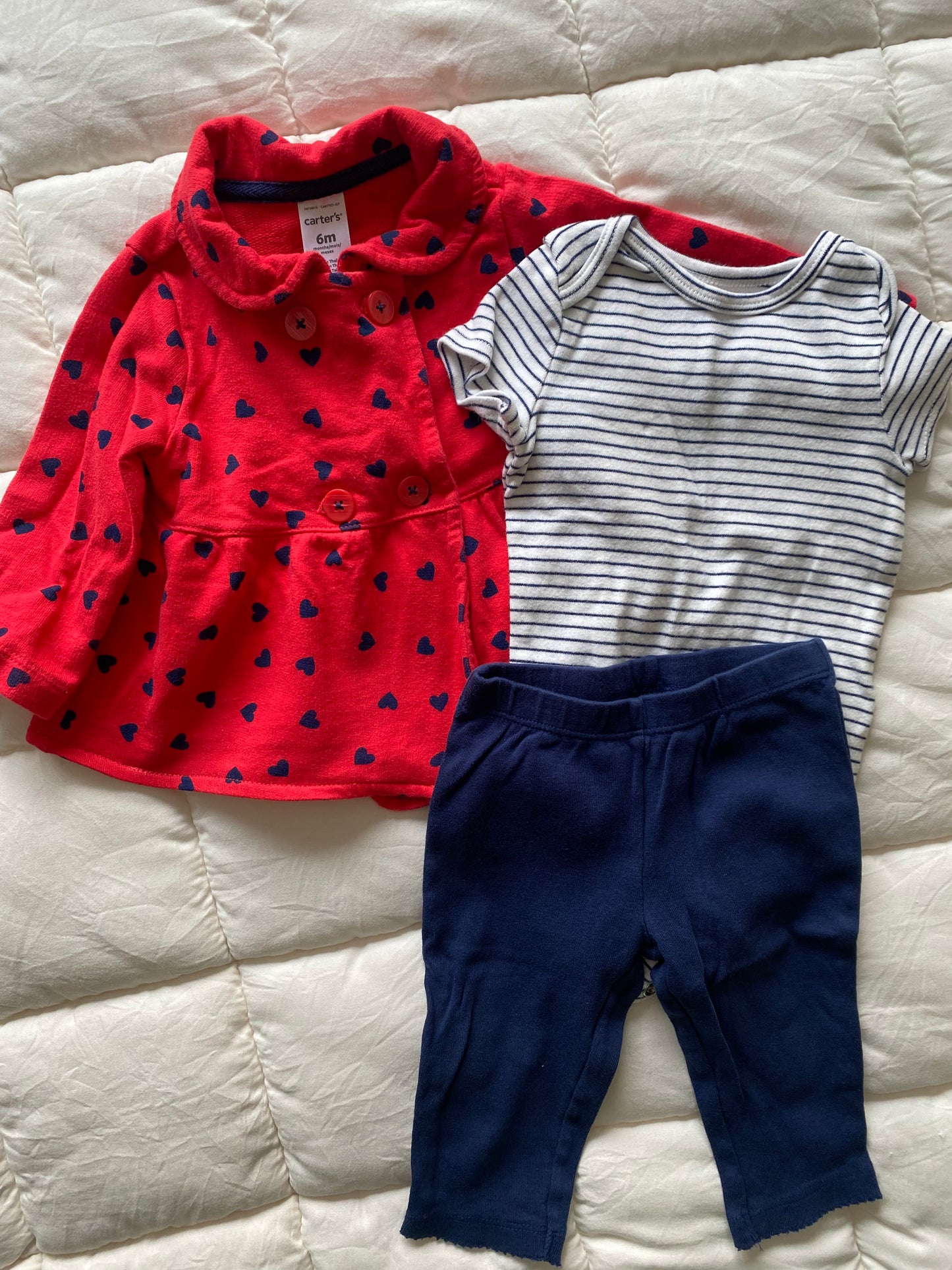 Seller 64 Carter’s girls 6 mo outfit