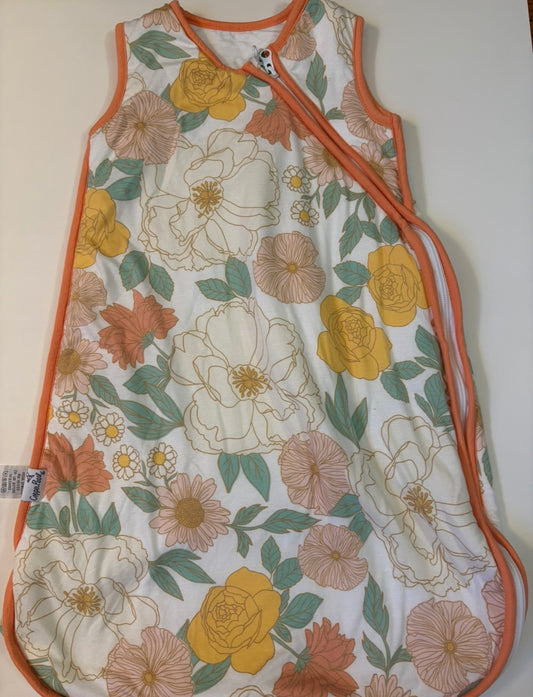 Seller 186 - Copper Pearl Orange Floral Sleep Sack - 0-6 Months - VGUC