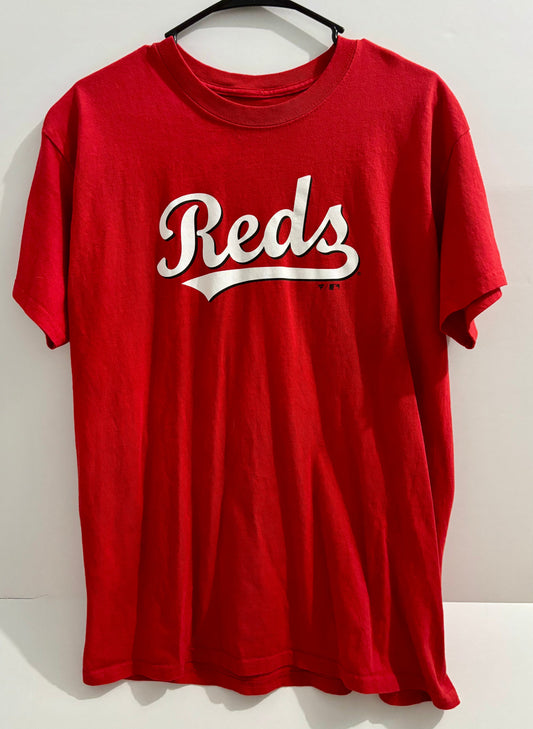 #132 - REDUCED - Fanatics: Cincinnati Reds Men's T-Shirt, Size L