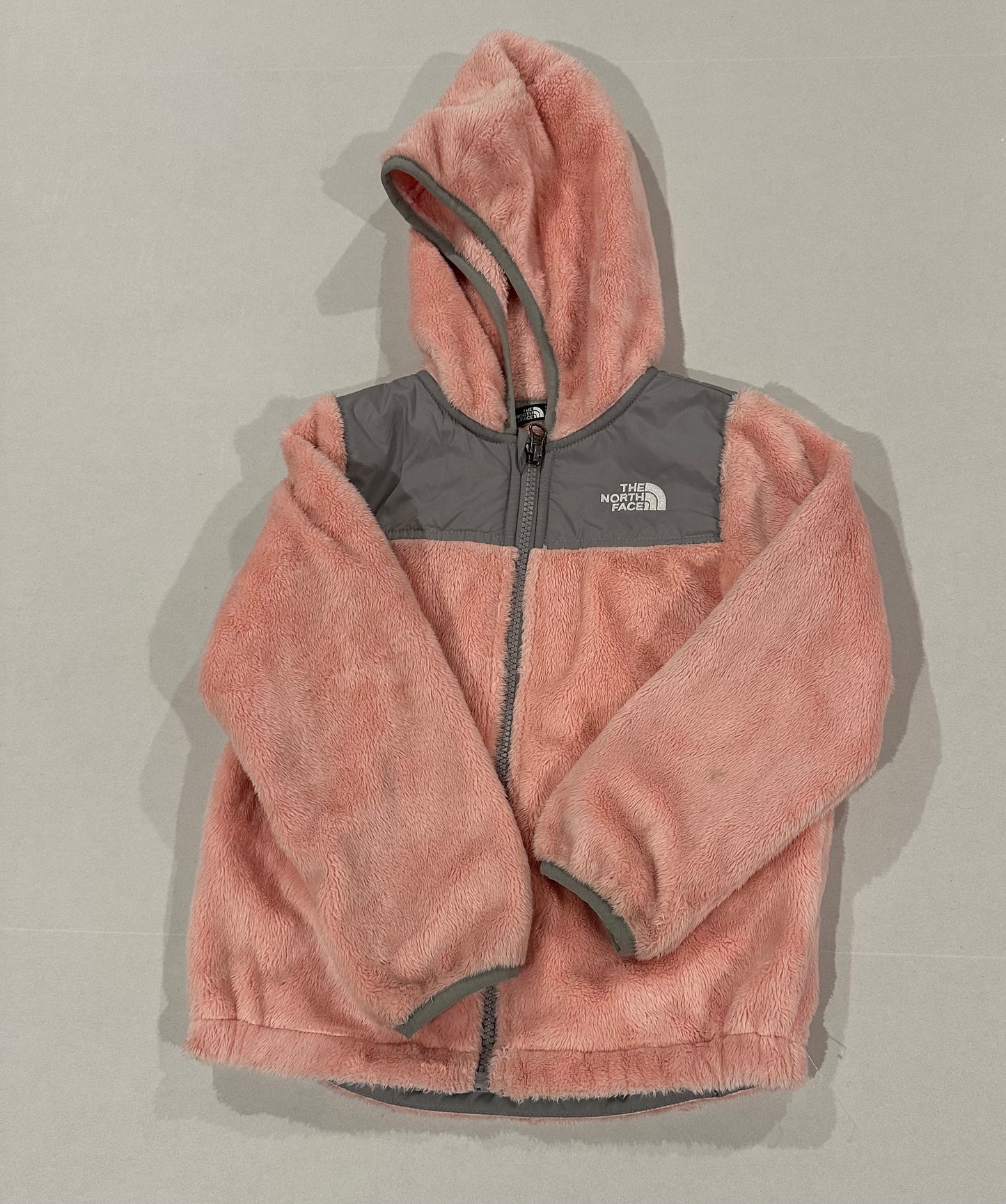 #160 Girls 4T The North Face super soft fuzzy Oso jacket