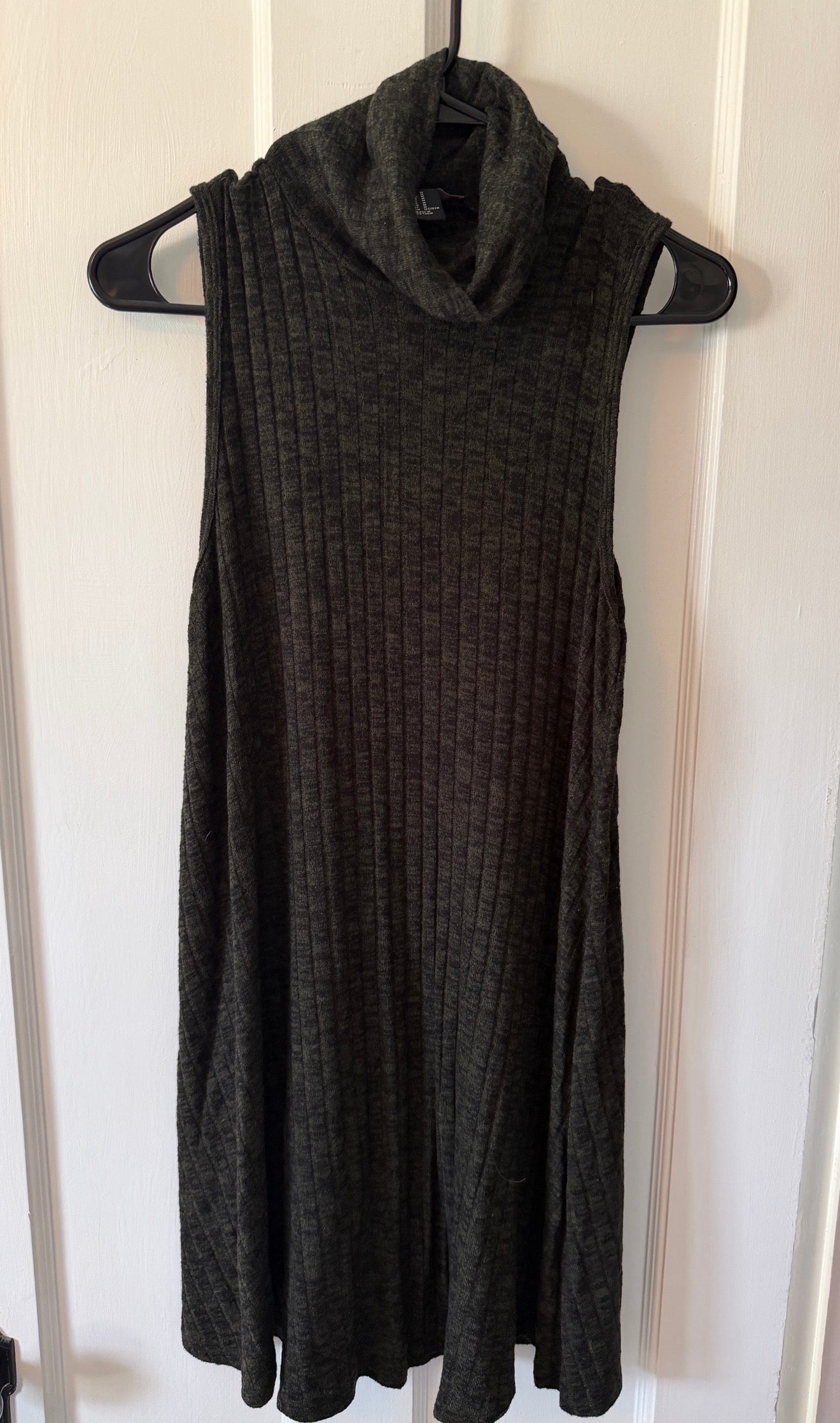 Seller #8 REDUCED Women’s Medium Black Summer BUNDLE