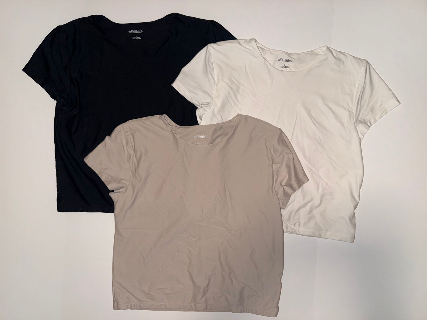 #106: Womens L Wild Fable Crop Shirts (Bamboo Like)