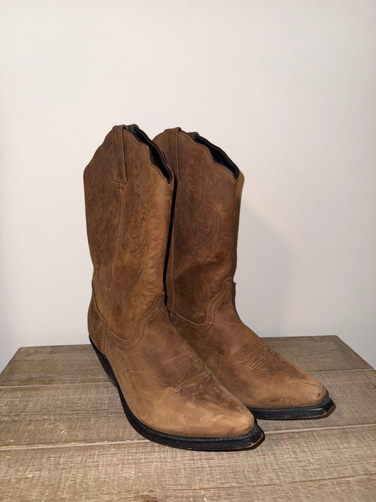#106: Womens 9 Masterson Co Cowboy Boots