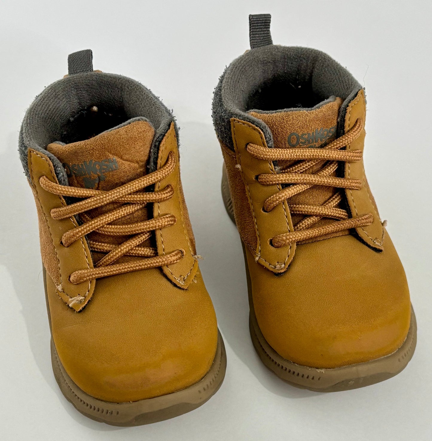 #132 - Oshkosh B'Gosh: Stanton Boots, Toddler Size 5M