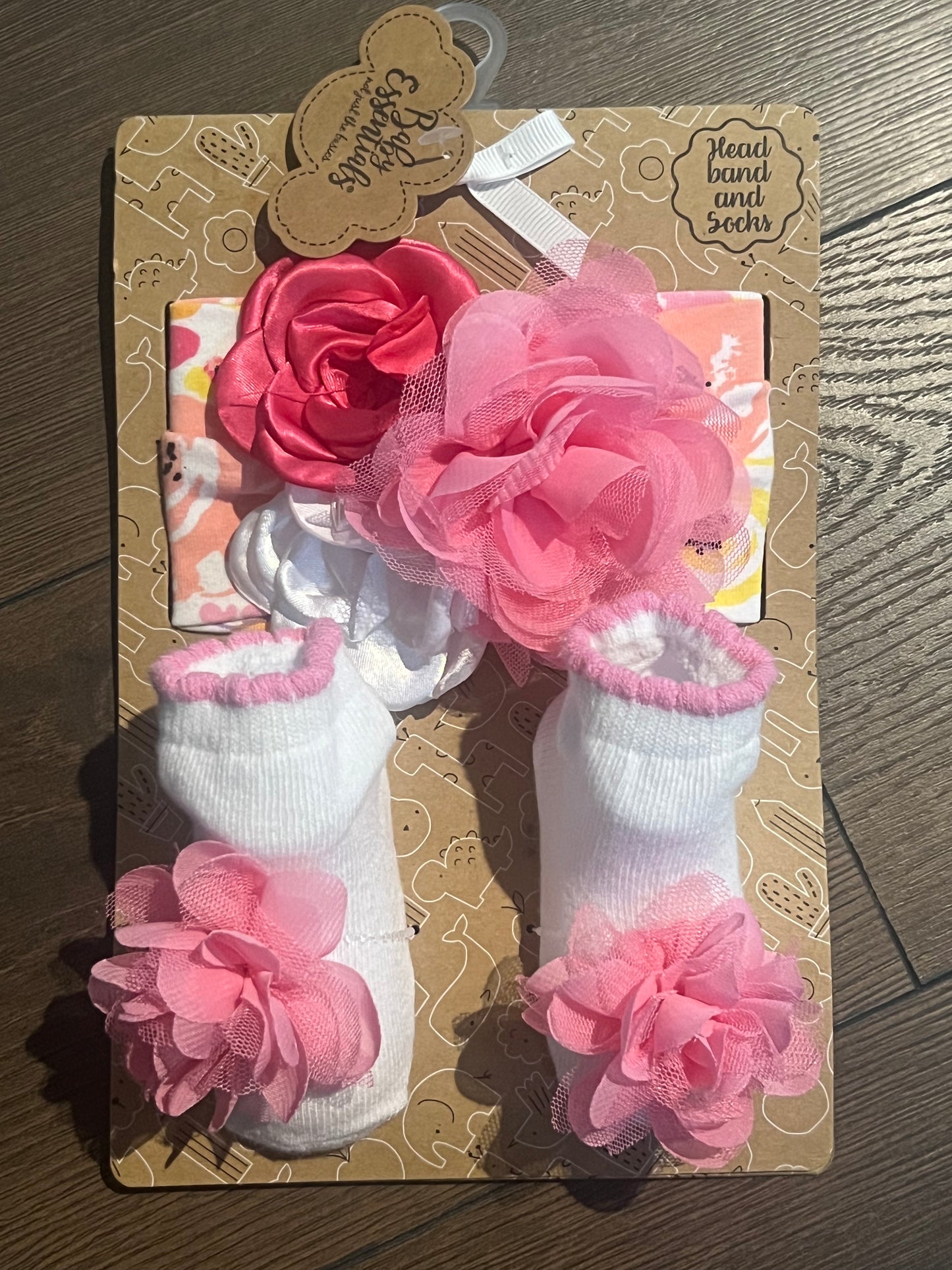 Baby Girl Headband and Socks Set 0-6M