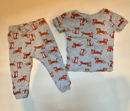 #187 Little Me 12m (fits like 6m) Boy/Gender Neutral Pajamas