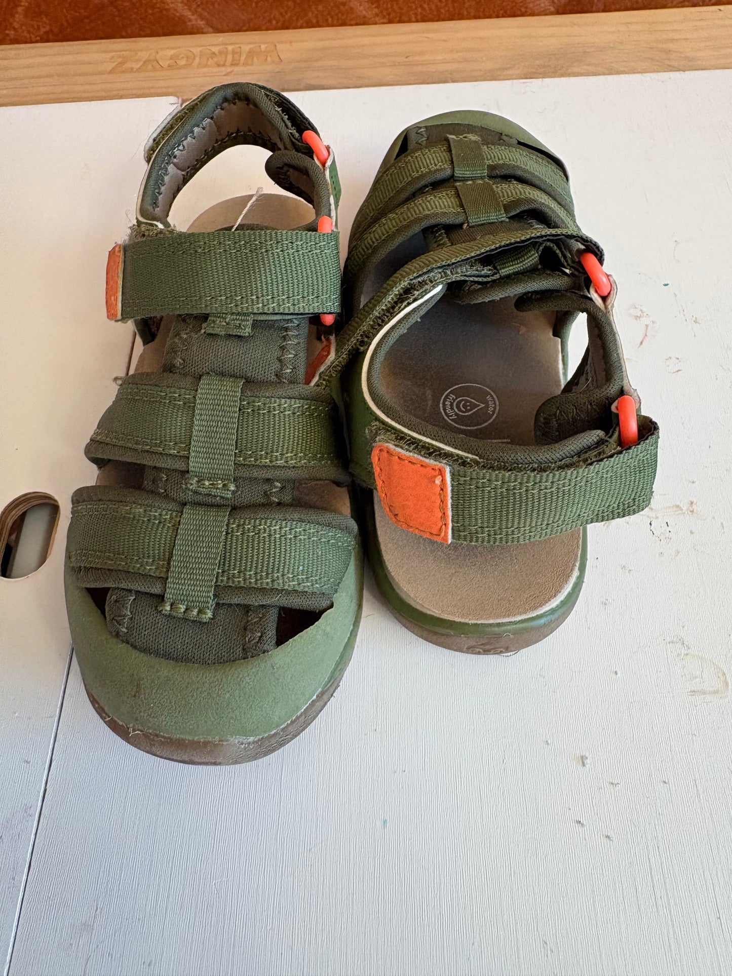 #35 Reduced See Kai Run sz10 Green Sport Sandal