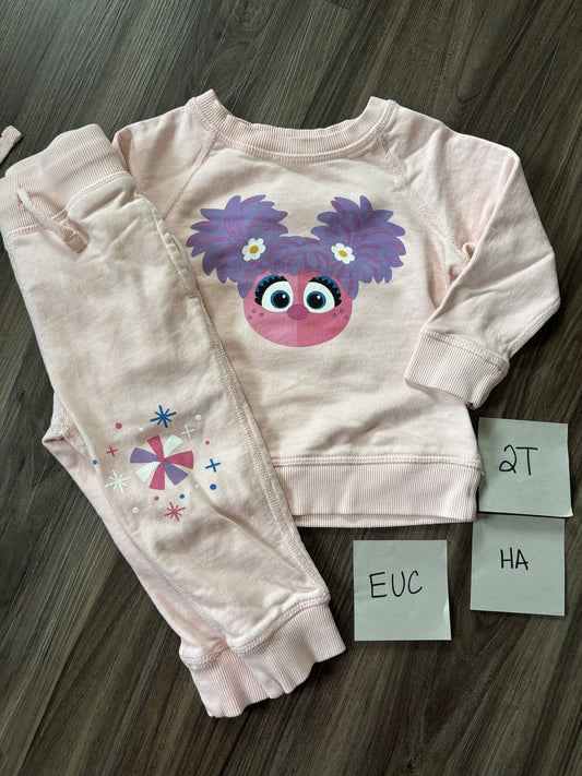 #138 - 2T Hanna Andersson EUC Abby from Sesame Street Joggers