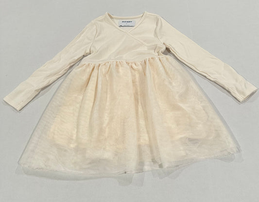 #160 Girls 4T Old Navy cream colored dress