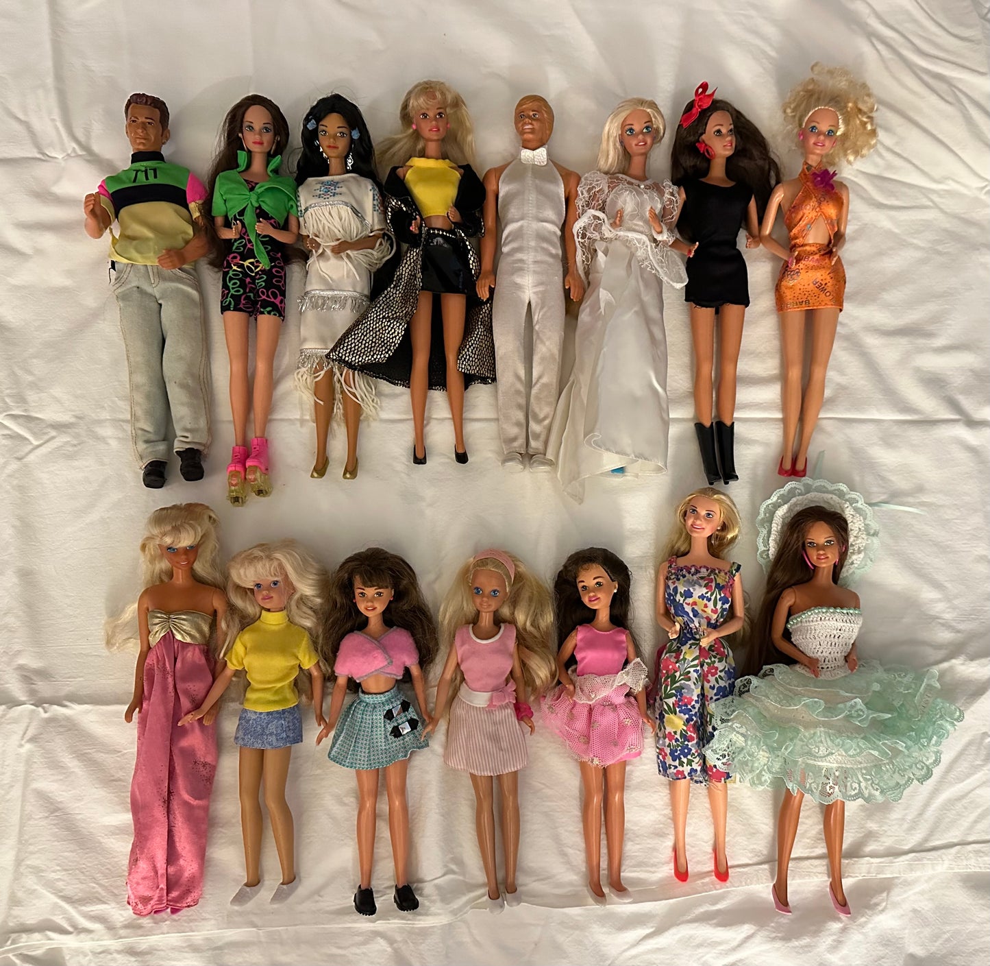 Set of 15 assorted Barbie/Ken/Skipper