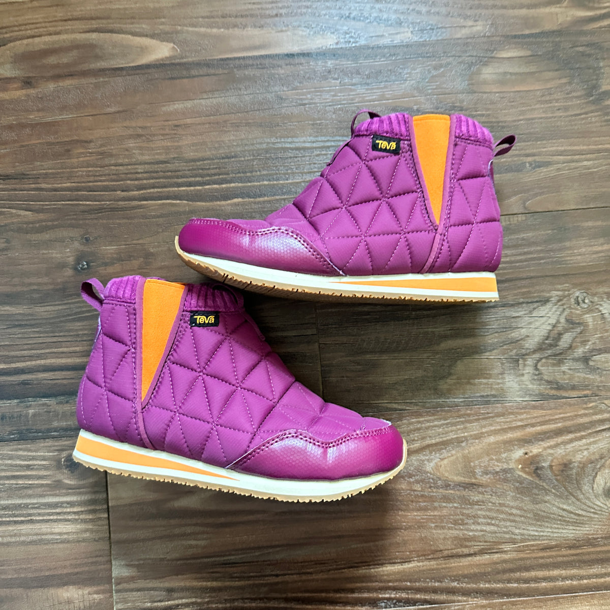 #48 Teva Purple Quilted slip on booties Women's 6