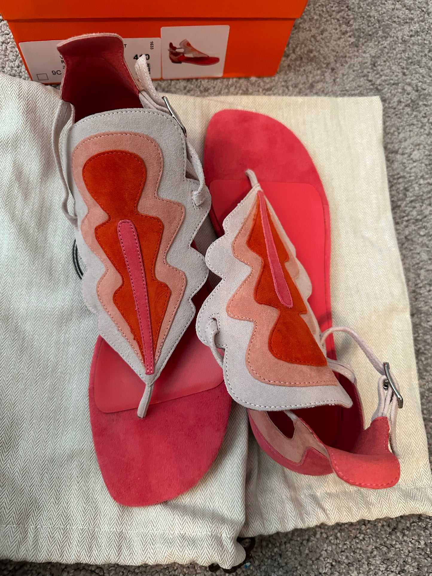 #91B Hermes Pink/Orange Sandals size 41