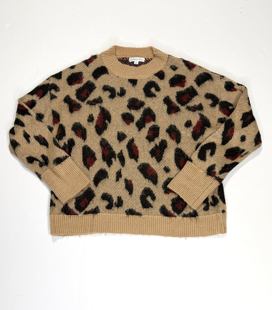 155 Women's Size Small Leopard Print Sweater