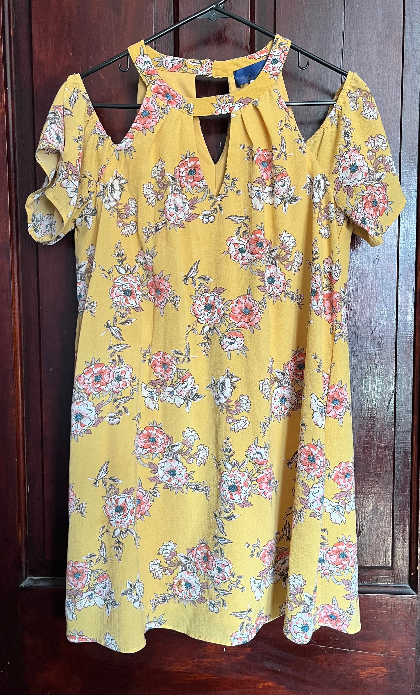 Seller #13 Women’s size M yellow floral dress