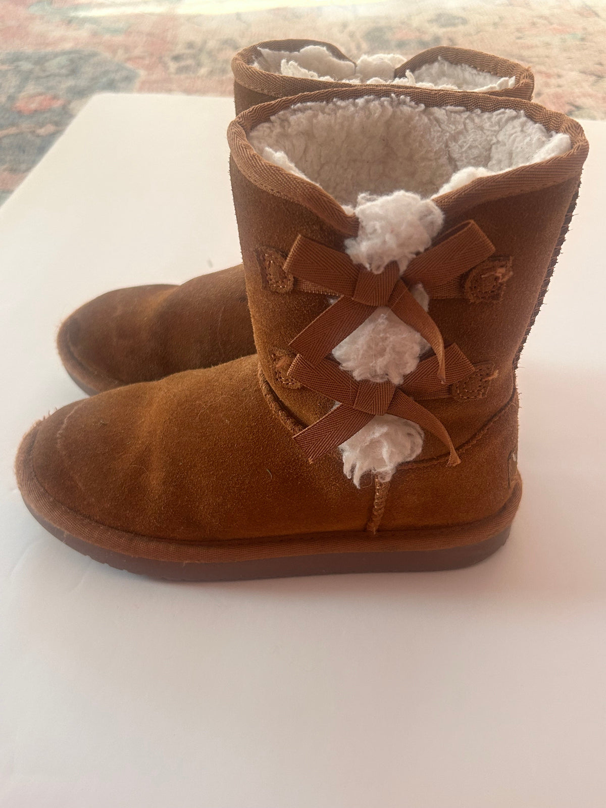 #56 UGGs Koolaburra boots with bows girls size 1