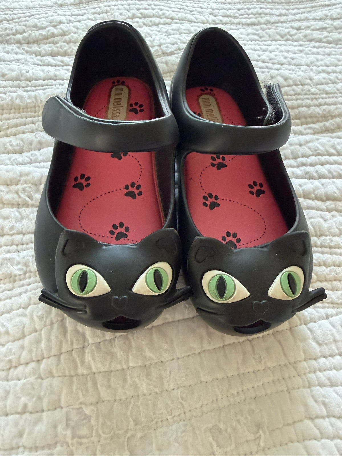 #49 Mini Melissa girls size 8 black cat flats