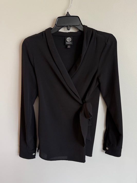 #173-women's wrap blouse size XS