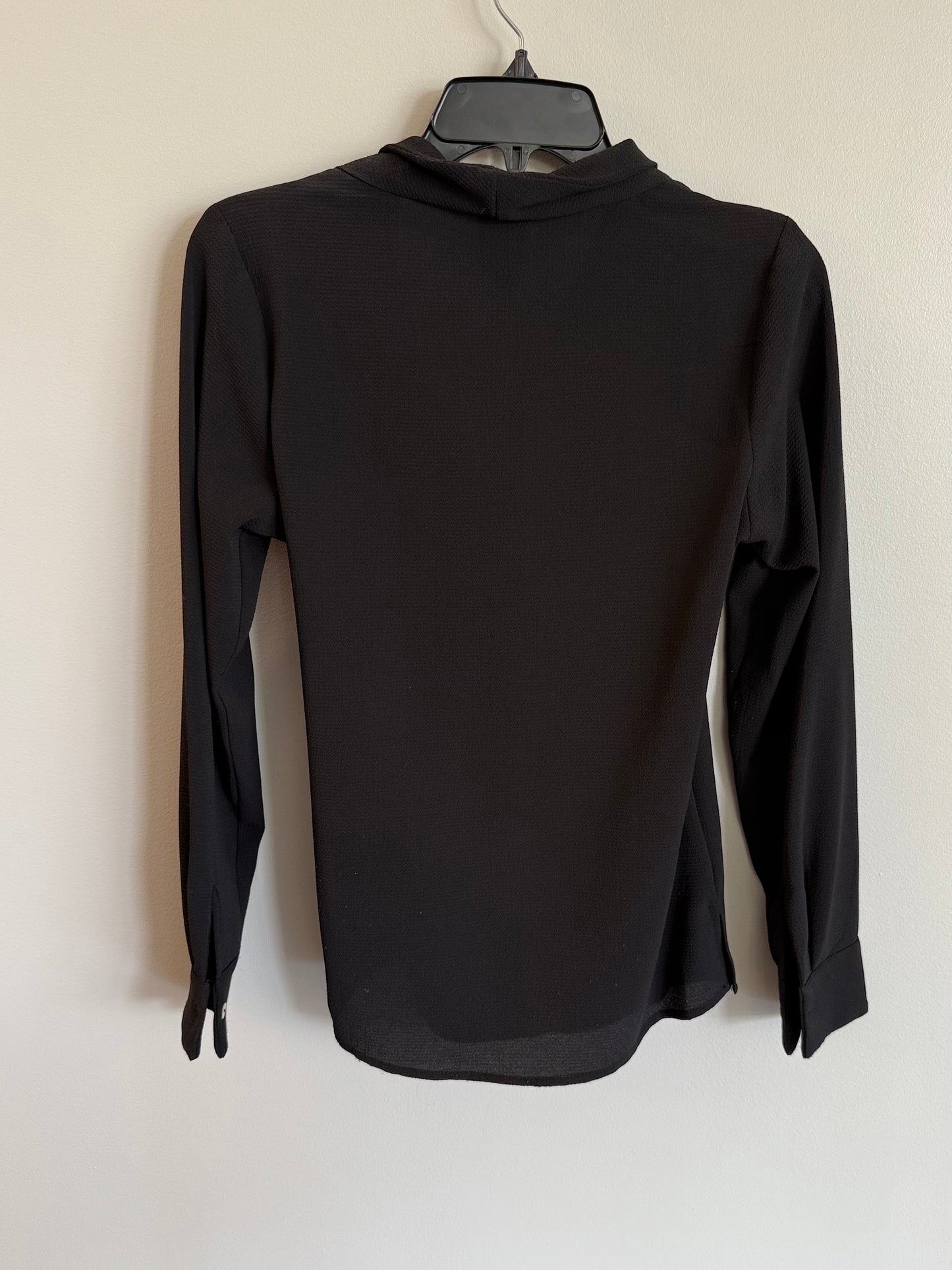 #173-women's wrap blouse size XS