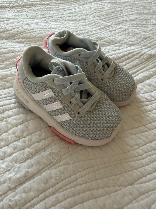 #49 Adidas girls size 4K NWOT sneakers