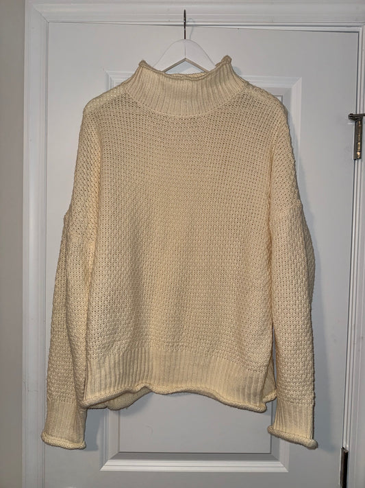 #106: Womens XL Dokotoo Sweater